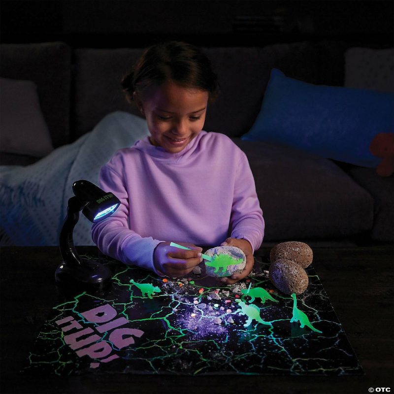 Bugs, Dinos, & Animals | Dig It Up! Glow-In-The-Dark Dinosaurs Bugs, Dinos, & Animals Bugs, Dinos, & Animals