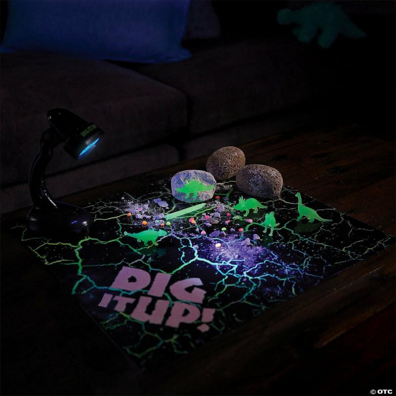 Bugs, Dinos, & Animals | Dig It Up! Glow-In-The-Dark Dinosaurs Bugs, Dinos, & Animals Bugs, Dinos, & Animals