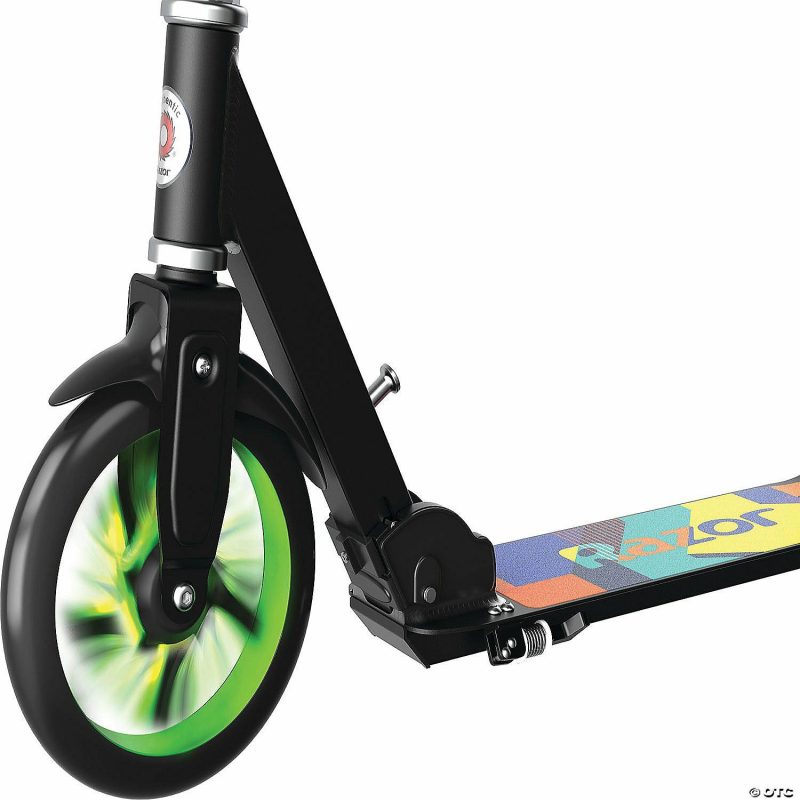 Bikes And Ride-Ons | Razor A5 Lux Light-Up Kick Scooter: Green Active Play Bikes And Ride-Ons